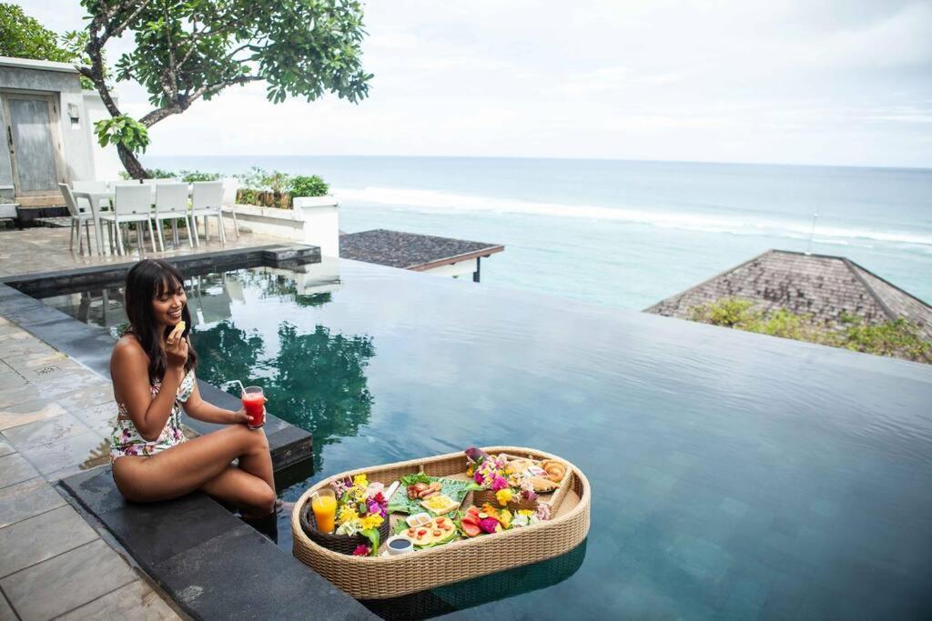 Nusa Dua Ocean View With Private Villa *