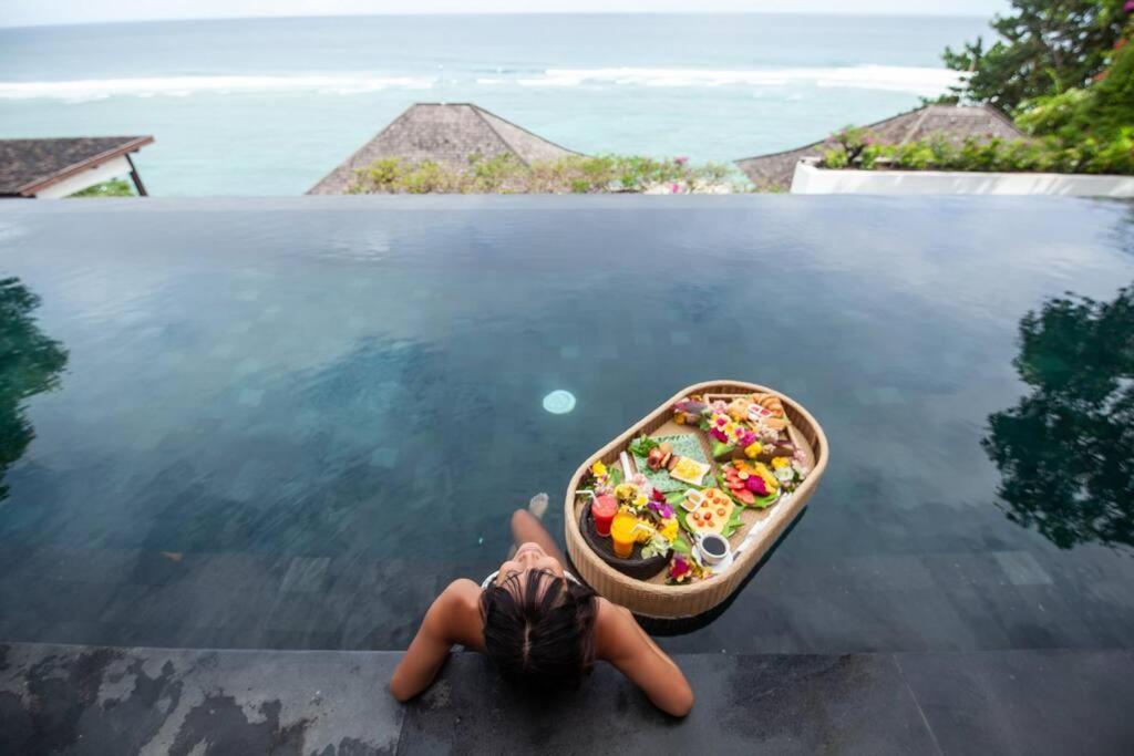 Nusa Dua Ocean View With Private Villa *