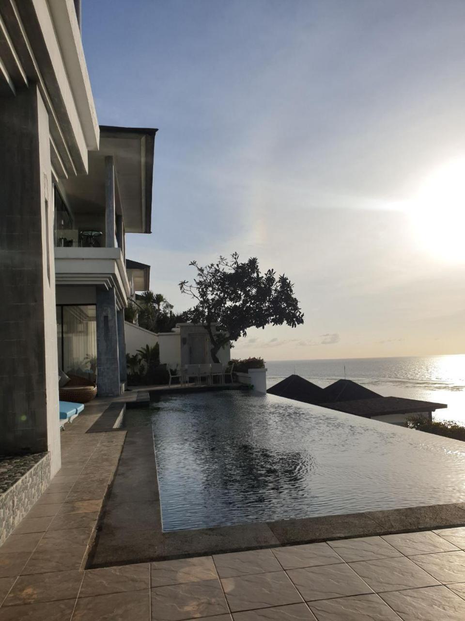 Villa Nusa Dua Ocean View With Private